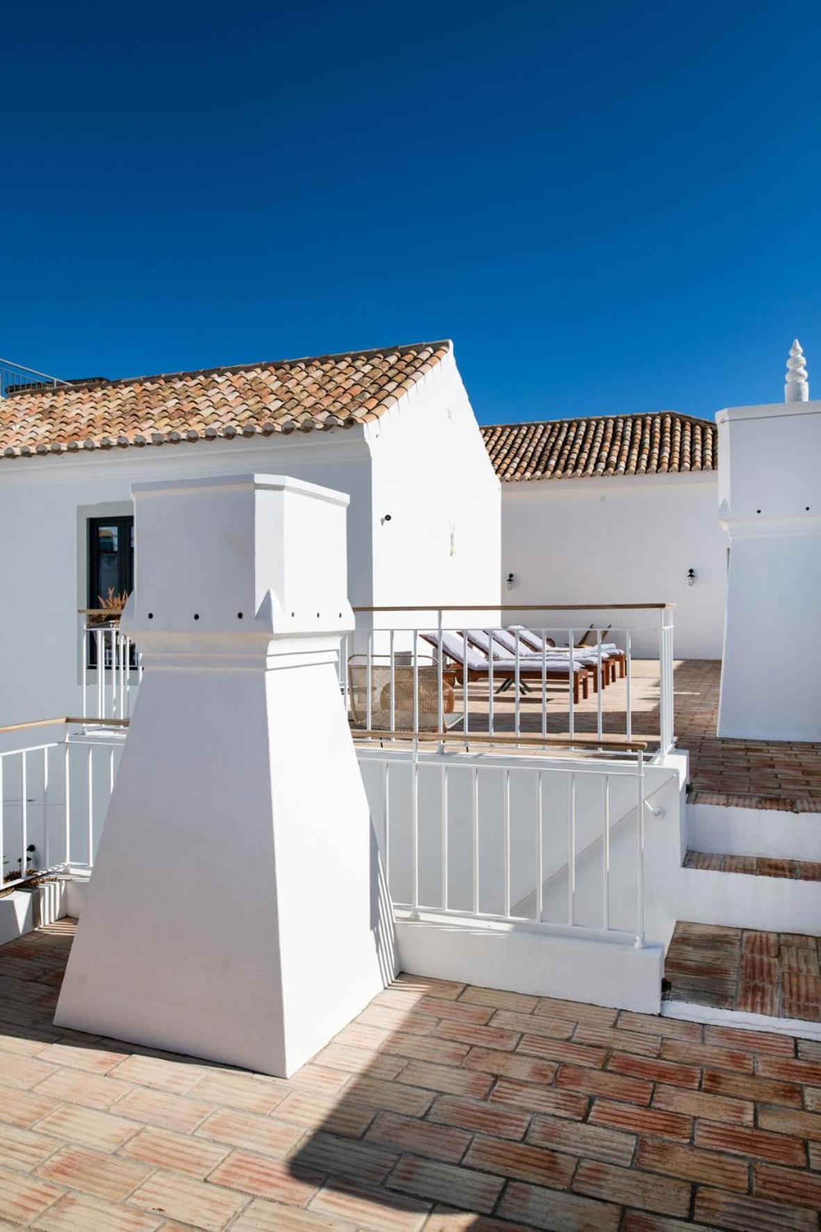 Casa Rosa With Pool In Centre Villa